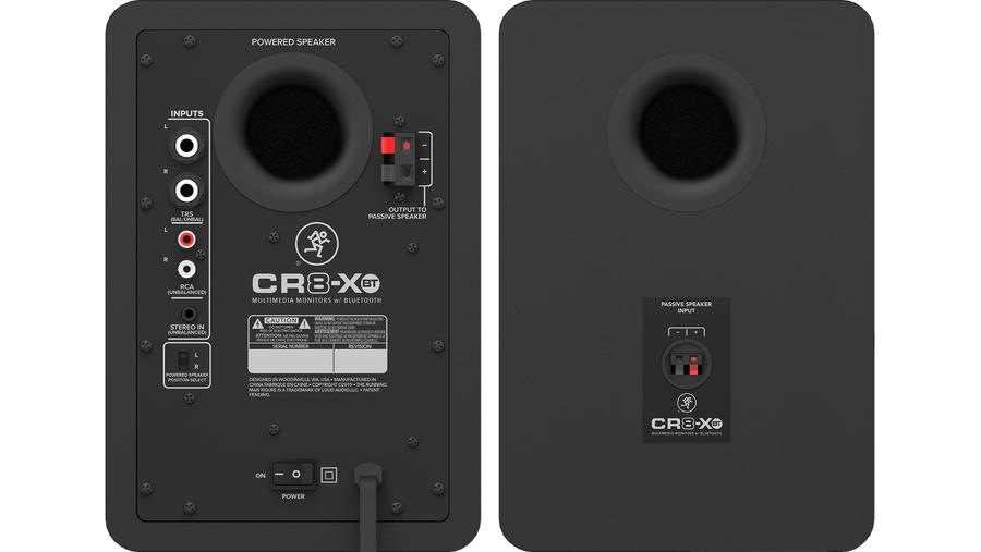 CR8-XBT hangszóró hátoldal