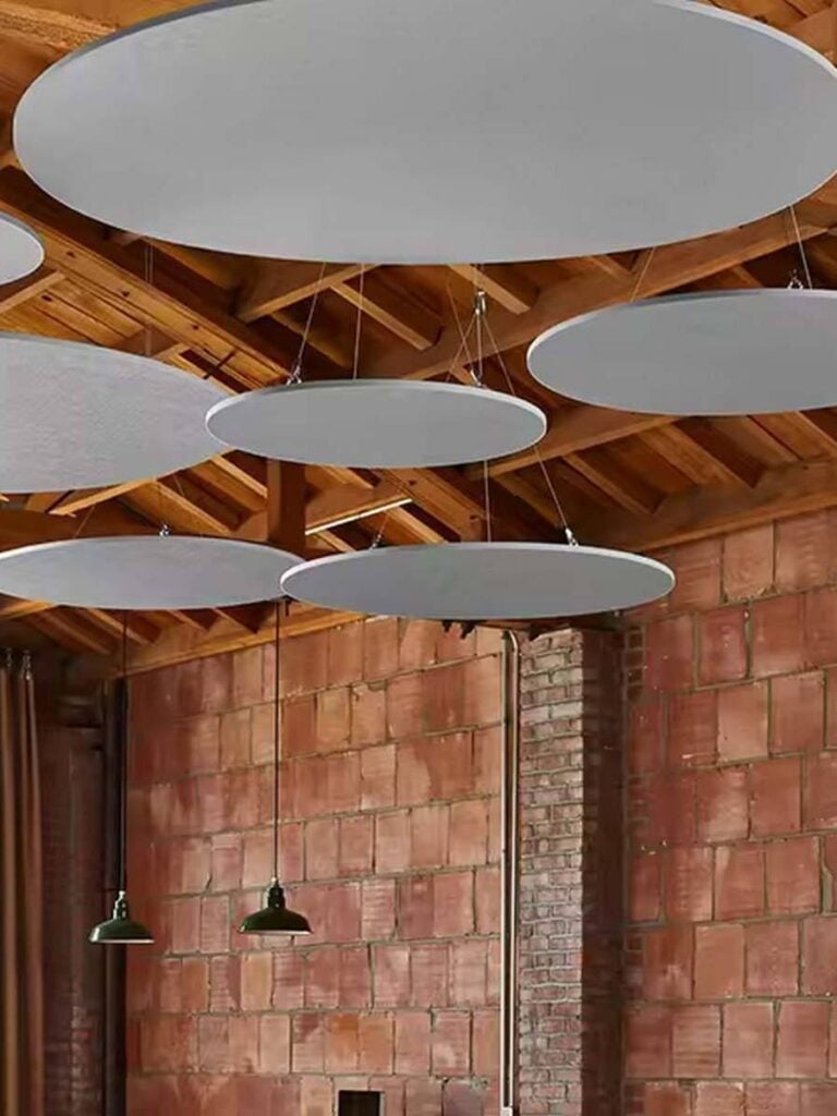 Bilnora kör alapkú függesztett mennyezeti panelek