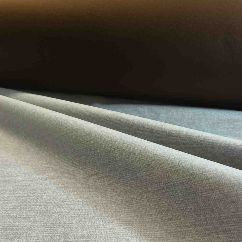 Ross akusztikai textil – láthatatlan megoldás, hallható eredmény - hátulja